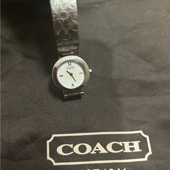Coach Watch - Picture 3 of 8